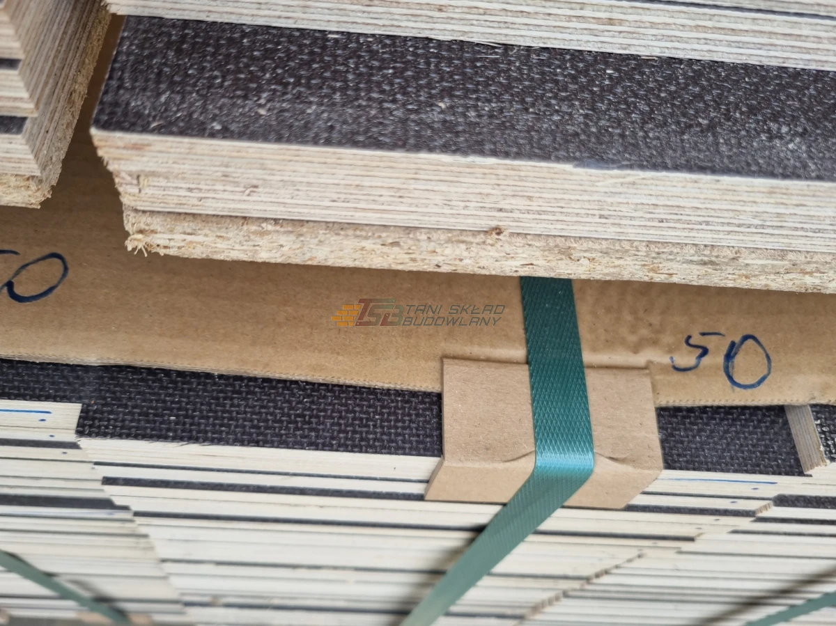 Sklejka antypoślizgowa 12mm ; 240mm x 3305mm
