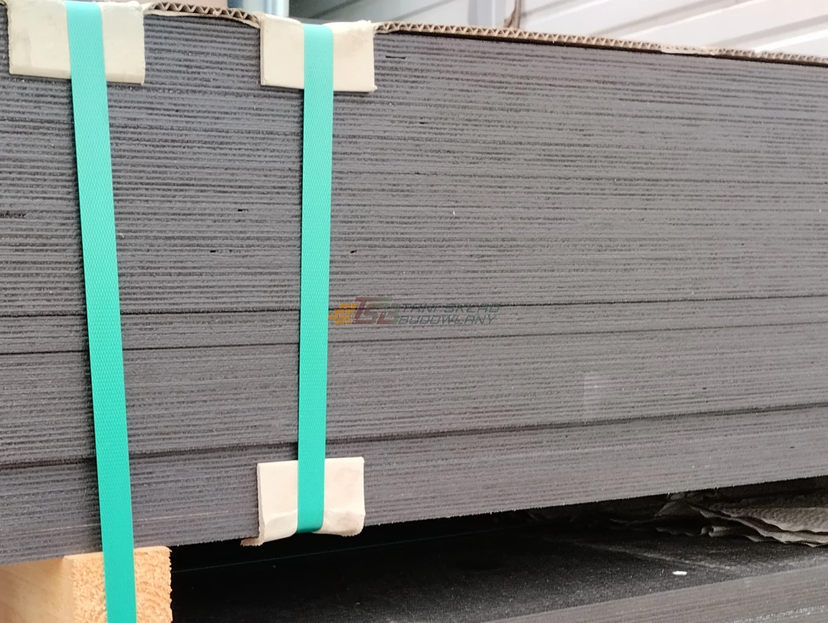 Sklejka antypoślizgowa 21mm ; 2150x4000mm