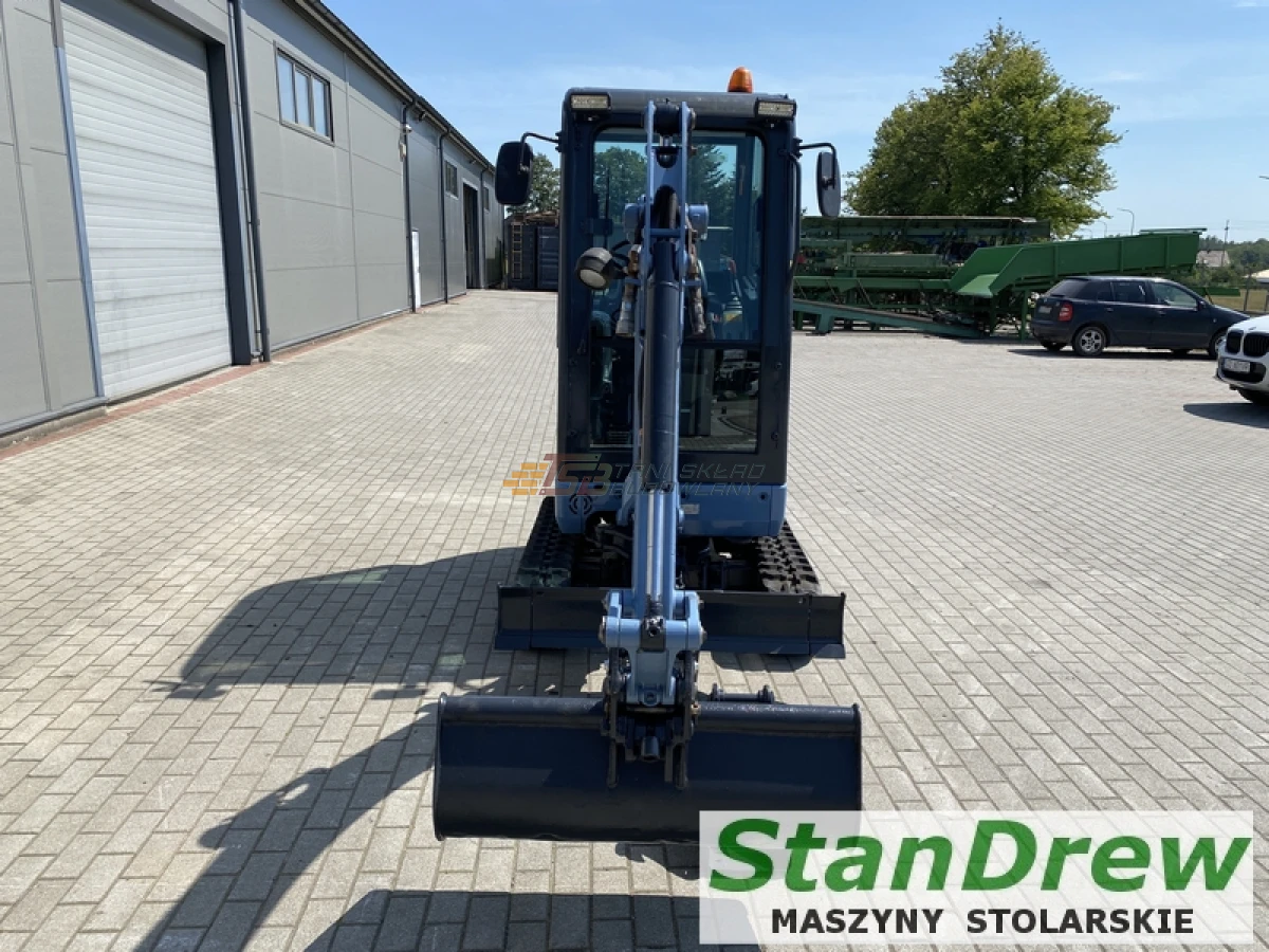 Minikoparka Kubota KX016-4