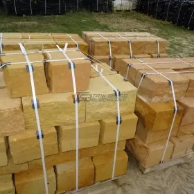 Kamień murowy cięto łupany bloczek z piaskowca murak  naturalny żółty piaskowiec 