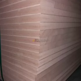 Płyty  MDF  surowe  16mm ; 2800x2070mm