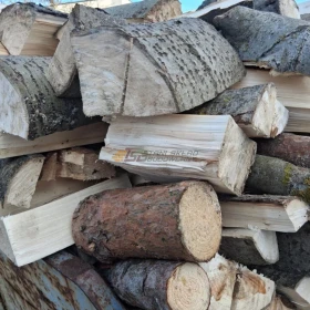 Drewno opałowe  ;  w cenie 300 zł/m3