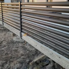 Sztachety metalowe, ogrodzenia panelowe, sztachetki