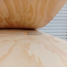 Sklejka surowa sosna kl. 3/3  ; 4mm ; 2130x1250mm