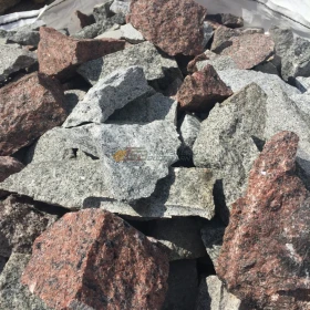 kamień granitowy kolor , łamany, różne rozm.10-20cm gabion