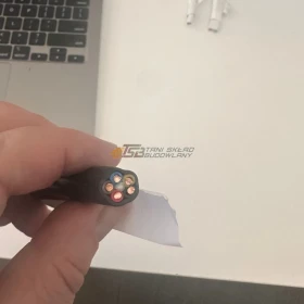 Płyty OSB/kabele o różnych przekrojach