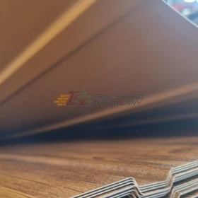 Blacha trapezowa T-7 CIEMNY DĄB lakier - od ręki