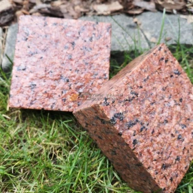 Czerwona Kostka Granitowa cięta płomieniowana na podjazdy, drogi, ścieżki PROMO!!