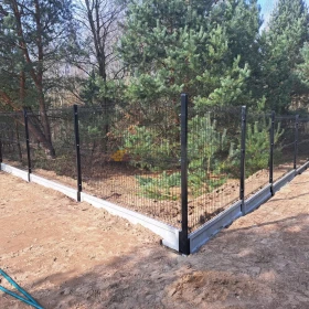 OGRODZENIA BETONOWE PRZĘSŁA 2D I 3D SŁUPKI PODMURÓWKI DASZKI PUSTAKI BRAMY FURTKI